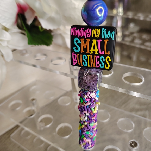 Bella's Too Cute Boutique Other - Multicolored Small Business Keychain